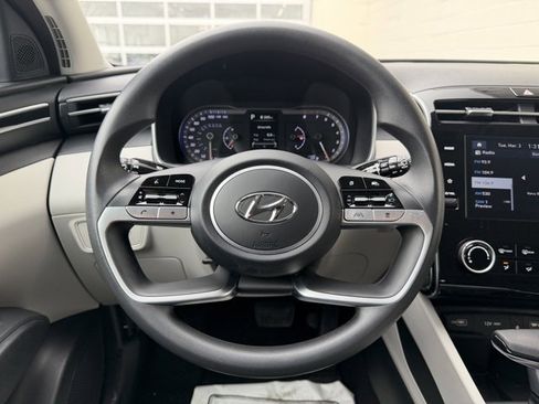 Certified 2023 Hyundai Tucson SEL image 17