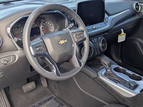 New 2026 Chevrolet Blazer LT w/ Convenience Package FWD image 3