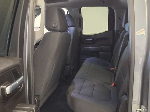 Used 2020 Chevrolet Silverado 1500 Custom w/ Custom Value Package RWD image 6