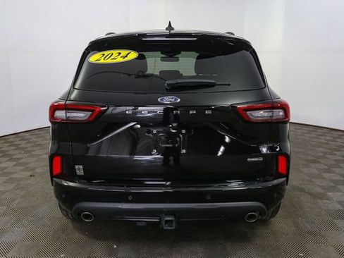 Used 2024 Ford Escape ST-Line Elite w/ Premium Technology Package AWD/4WD image 9