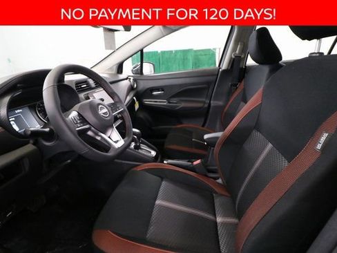 New 2025 Nissan Versa SR w/ Electronics Package image 4