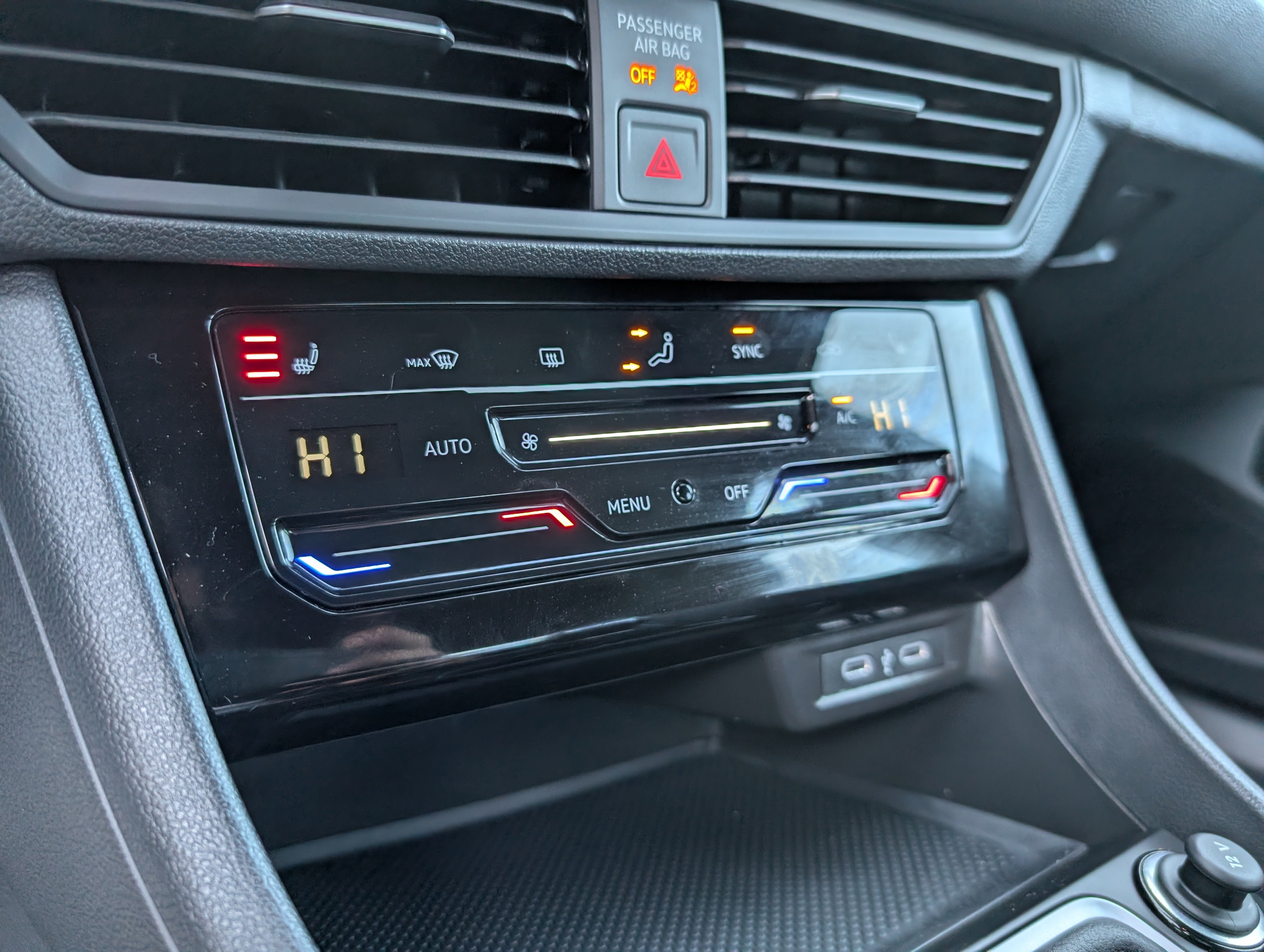 Used 2026 Volkswagen Jetta Sport FWD image 27