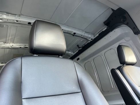 New 2026 Ford Transit 250 148 Medium Roof RWD image 14