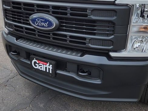 New 2025 Ford F550 4x4 Crew Cab image 25