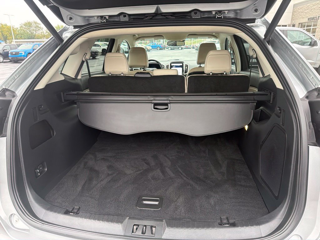Used 2024 Ford Edge Titanium AWD/4WD image 11