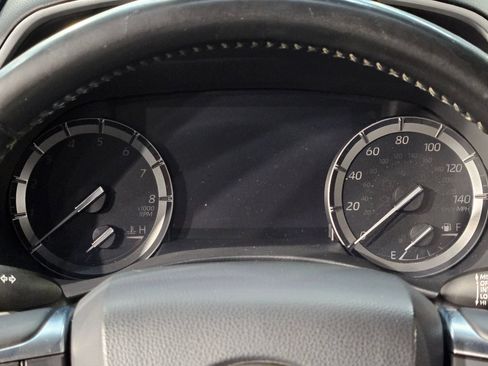 Used 2021 Toyota Highlander XLE FWD image 15