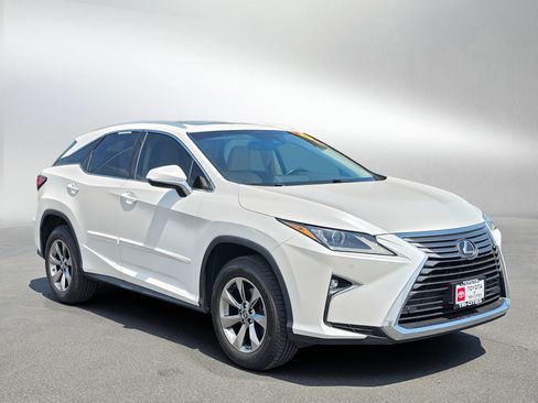Used 2018 Lexus RX 350 AWD w/ Premium Package image 7