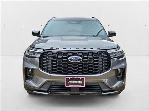 New 2025 Ford Explorer ST-Line w/ Premium Package image 6