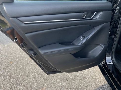 Used 2022 Honda Accord Sport Special Edition image 13