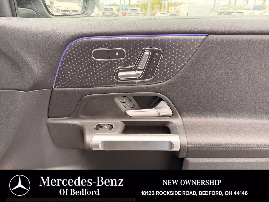 New 2026 Mercedes-Benz GLB 250 4MATIC image 30