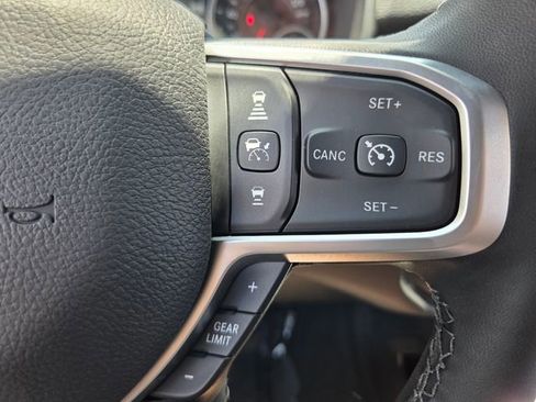 New 2026 RAM 3500 Big Horn AWD/4WD image 27