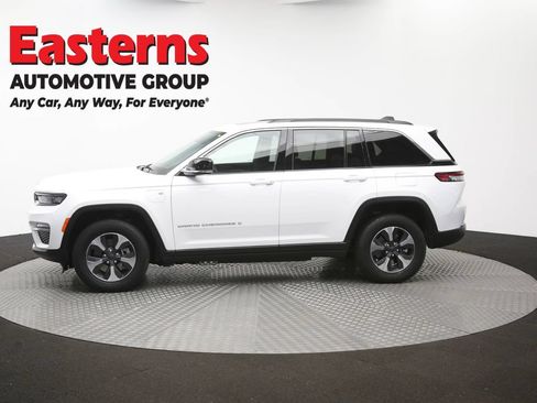 Used 2024 Jeep Grand Cherokee Limited 4xe AWD/4WD image 63