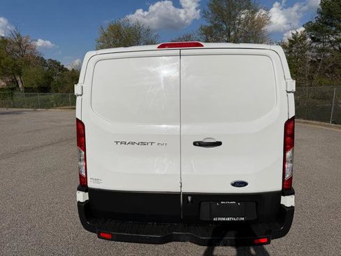 Used 2019 Ford Transit 150 130 Low Roof RWD image 39