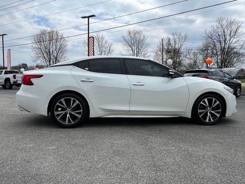 Used 2017 Nissan Maxima Platinum image 8