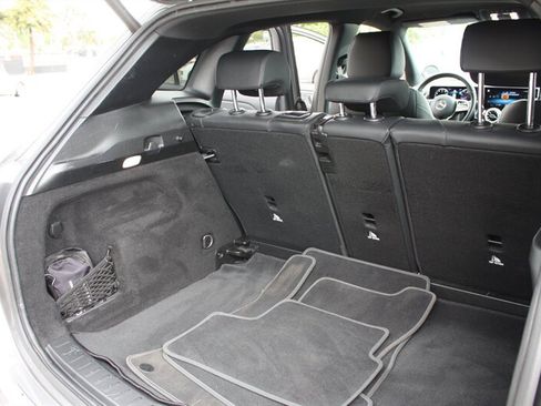 Used 2023 Mercedes-Benz GLA 250 w/ Premium Package image 22