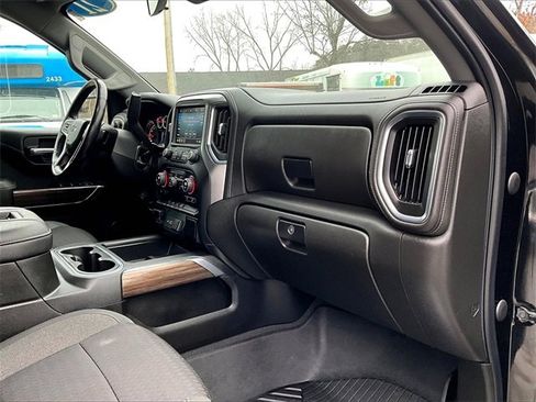 Used 2021 Chevrolet Silverado 1500 LT Trail Boss image 17