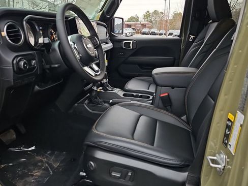 New 2026 Jeep Wrangler Unlimited Sahara AWD/4WD image 13