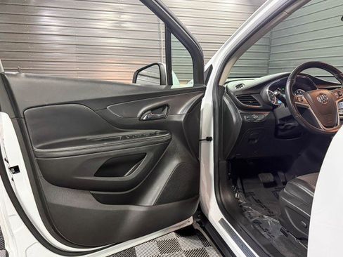 Used 2019 Buick Encore Preferred w/ Safety Package image 29