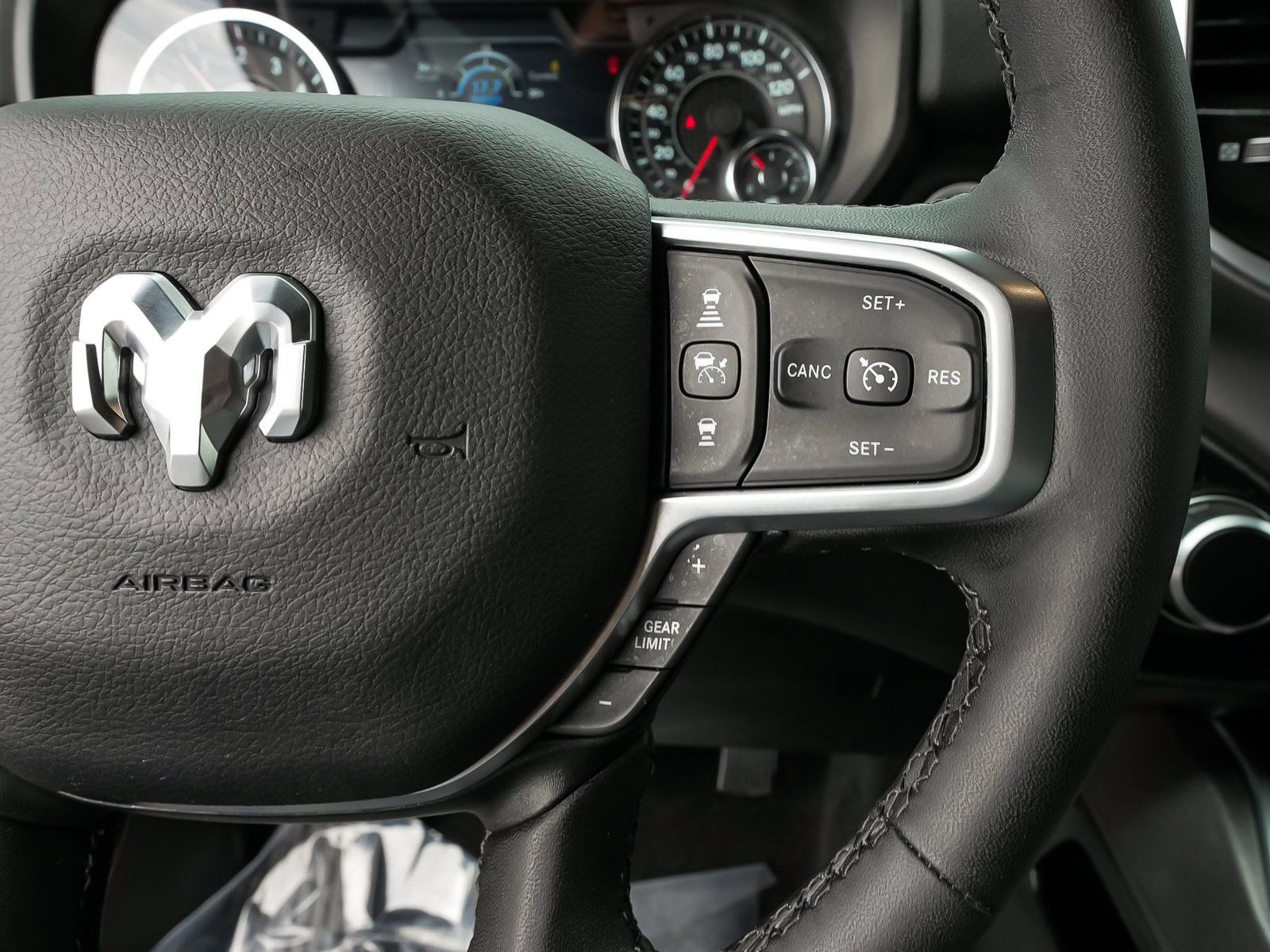 Used 2025 RAM 1500 Big Horn AWD/4WD image 21