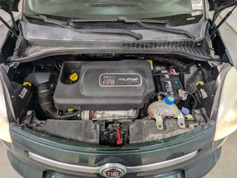Used 2014 FIAT 500L Trekking FWD image 24