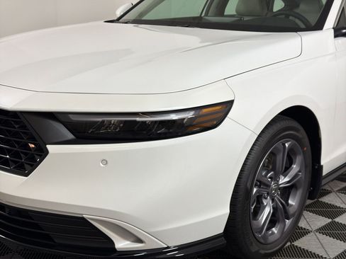 New 2026 Honda Accord EX-L image 8