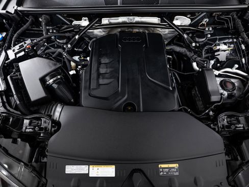 Certified 2025 Audi Q5 Premium Plus w/ Premium Plus image 16