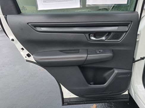 Certified 2026 Honda CR-V TrailSport image 8