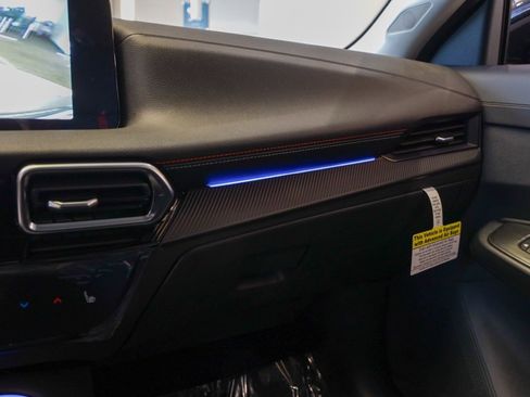 New 2026 Nissan Sentra SR image 29