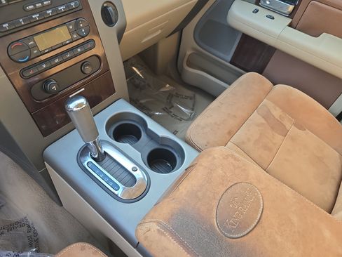 Used 2005 Ford F150 XLT RWD image 27