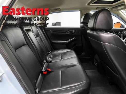 Used 2022 Honda Civic Touring image 21