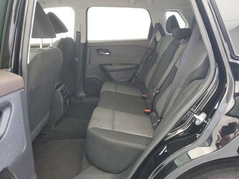 Used 2023 Nissan Rogue SV image 12