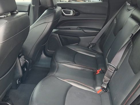 Used 2024 Jeep Compass Trailhawk AWD/4WD image 24