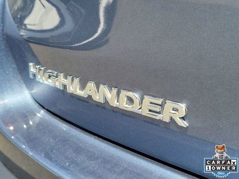Used 2017 Toyota Highlander XLE FWD image 7