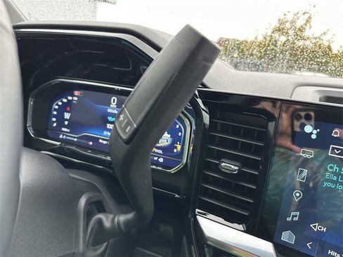 Used 2024 Chevrolet Silverado 1500 RST w/ Protection Package image 17