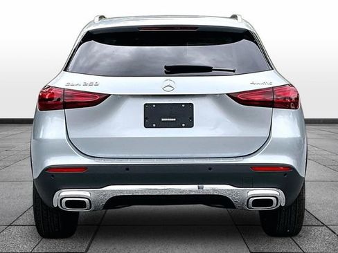 New 2026 Mercedes-Benz GLA 250 4MATIC image 5