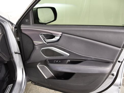 Certified 2025 Acura RDX SH-AWD image 39