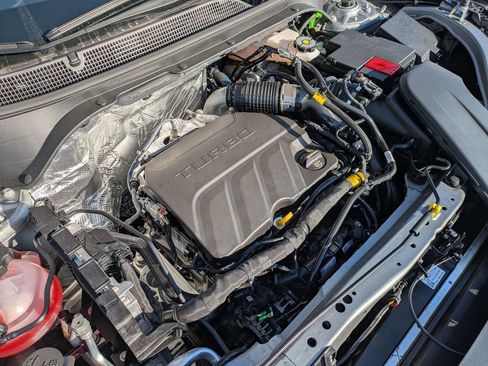 New 2026 Chevrolet Trax RS image 12