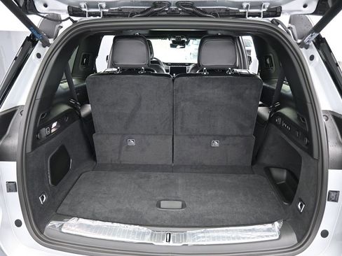 Used 2024 Jeep Grand Cherokee L Overland w/ Advanced Protech Group III image 49