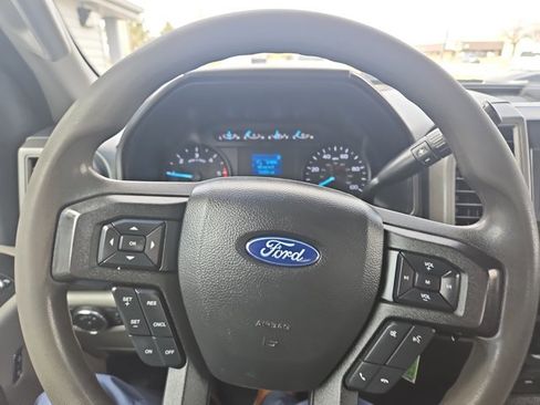 Used 2020 Ford F350 XL w/ Power Equipment Group image 17