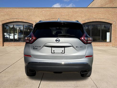 Used 2018 Nissan Murano SV image 4