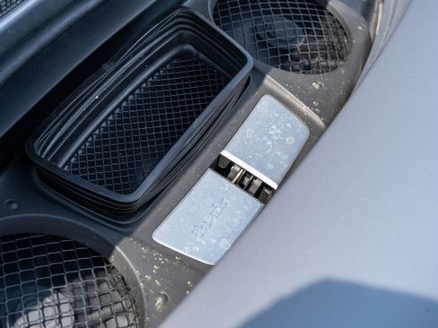 Certified 2018 Porsche 911 Turbo AWD/4WD image 17