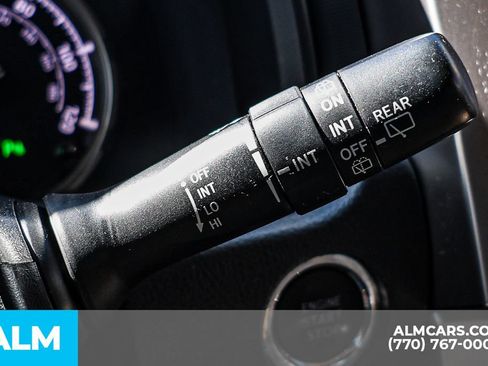 Used 2023 Toyota 4Runner Limited AWD/4WD image 32