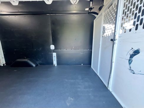 Used 2020 Ford Transit 250 148 High Roof w/ Load Area Protection Package image 27