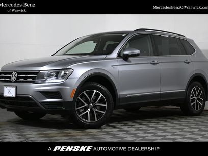 Used 2021 Volkswagen Tiguan SE w/ Panoramic Sunroof Package