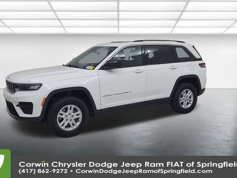 Certified 2023 Jeep Grand Cherokee Laredo w/ Luxury Tech Group I image 7