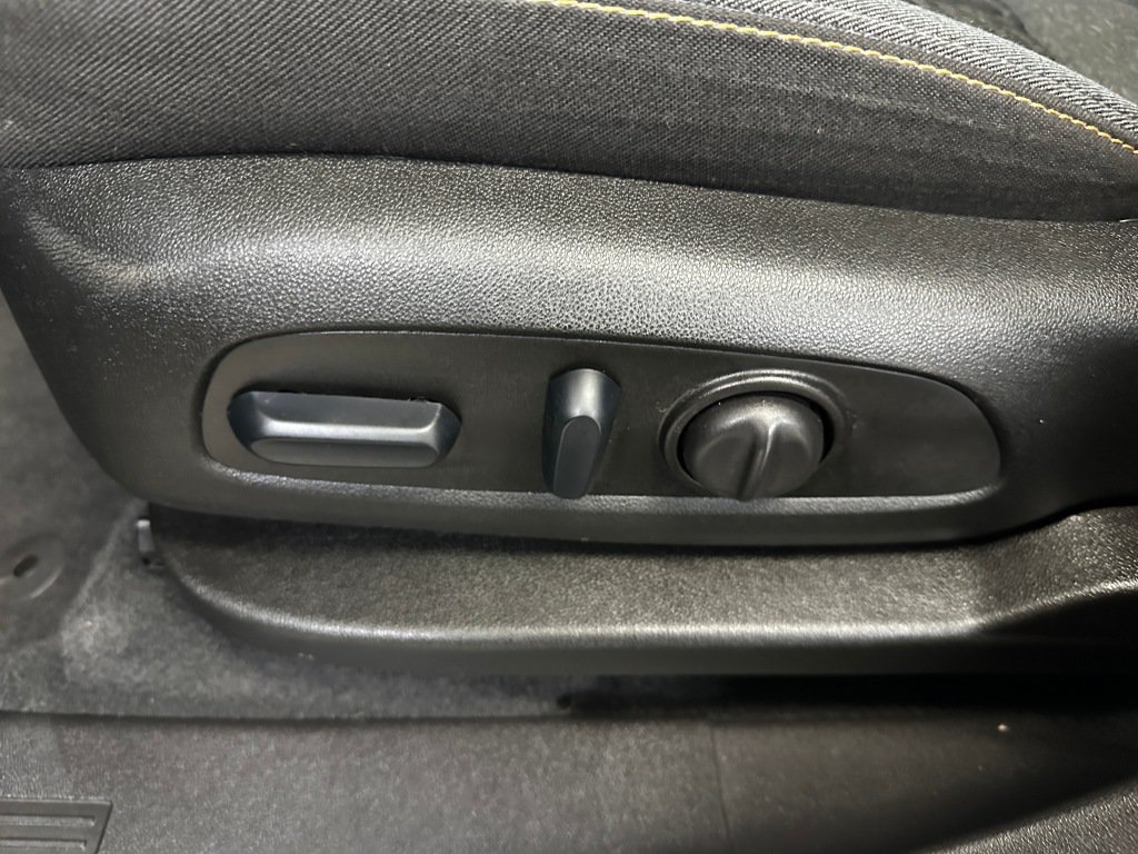Used 2024 Chevrolet Equinox LT AWD/4WD image 6