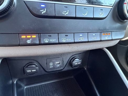 Used 2021 Hyundai Tucson Value FWD image 4