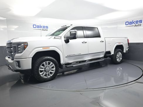 Used 2020 GMC Sierra 2500 Denali w/ Denali Ultimate Package AWD/4WD image 4