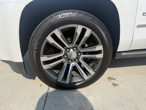 Used 2019 GMC Yukon Denali w/ Denali Ultimate Package AWD/4WD image 76