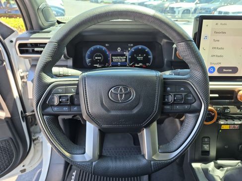 Used 2024 Toyota Tacoma TRD Off-Road w/ TRD Off Road Upgrade Package AWD/4WD image 18